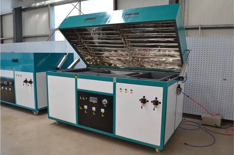 Acrylic Vacuum Forming Machine