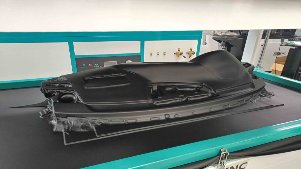 How to Choose a Vacuum Forming Machine: A Guide for Startups and Large – Scale Factories